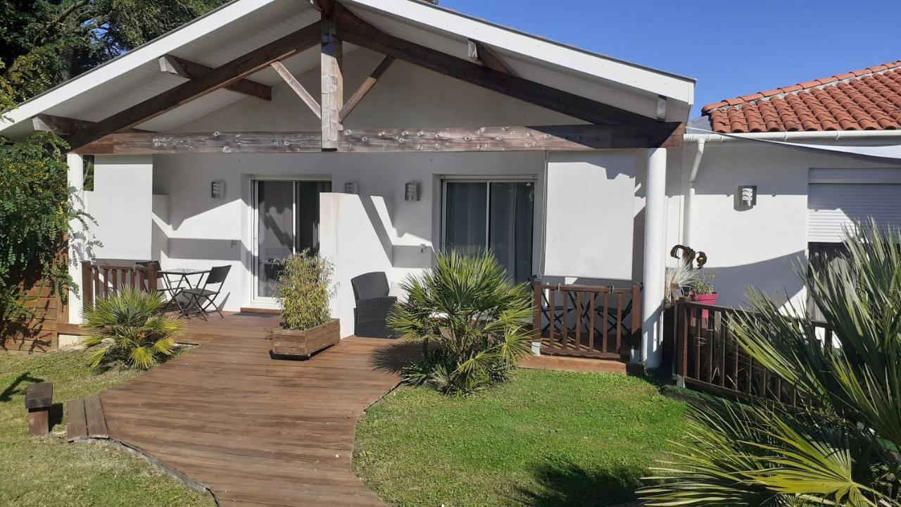 Gite & Chambres D'Hotes - Le Petit Bali Saint-Pandelon Exterior photo