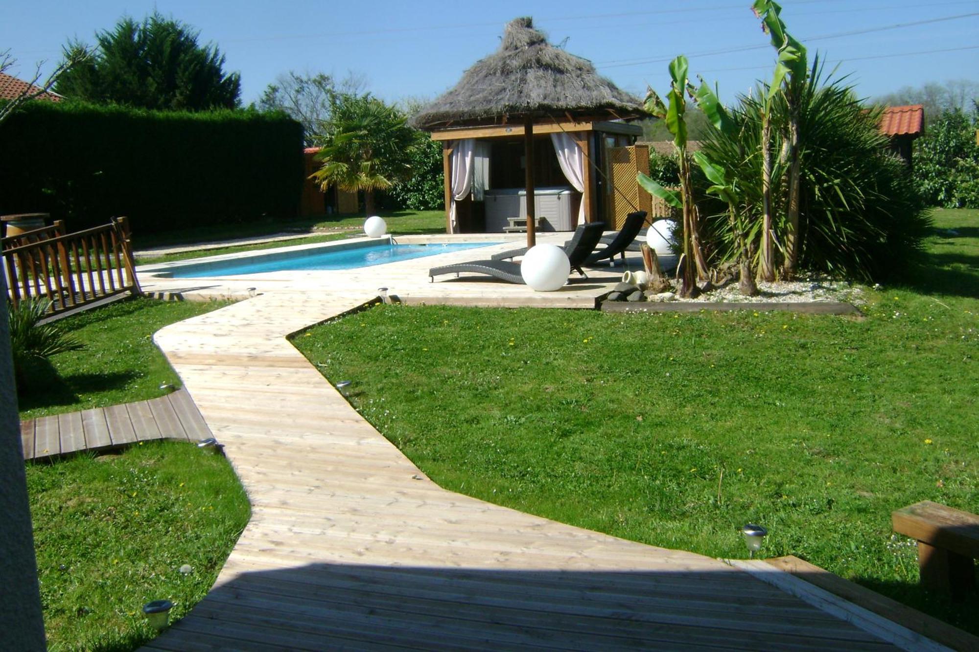 Gite & Chambres D'Hotes - Le Petit Bali Saint-Pandelon Exterior photo
